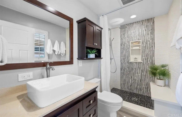 Board and Care in Torrance California 90503 at easeplacement.com - Ease Placement