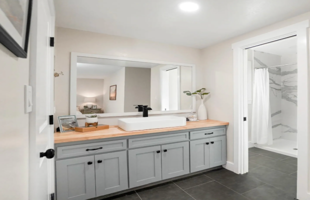 Board and Care in Walnut Creek California 94598 at easeplacement.com - Ease Placement