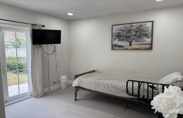 Board and Care in Thousand Oaks California 91360 at easeplacement.com - Ease Placement