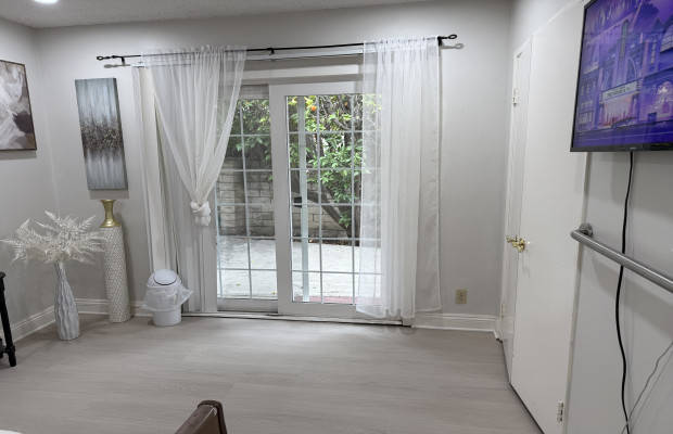 Board and Care in Thousand Oaks California 91360 at easeplacement.com - Ease Placement