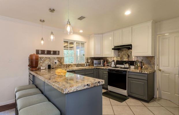 Board and Care in Thousand Oaks California 91360 at easeplacement.com - Ease Placement