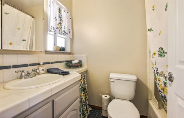 Board and Care in Lakewood California 90713 at easeplacement.com - Ease Placement
