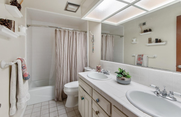 Board and Care in Thousand Oaks California 91360 at easeplacement.com - Ease Placement