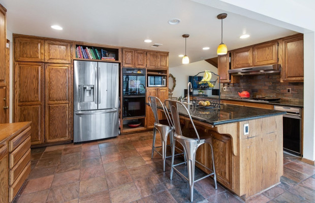 Board and Care in Thousand Oaks California 91360 at easeplacement.com - Ease Placement