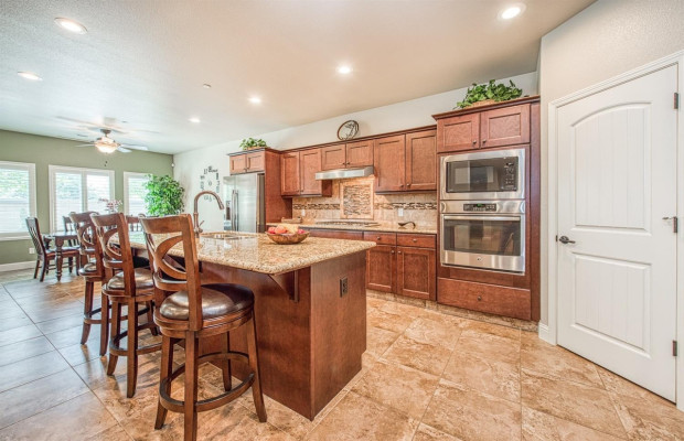 Board and Care in Clovis California 93611 at easeplacement.com - Ease Placement