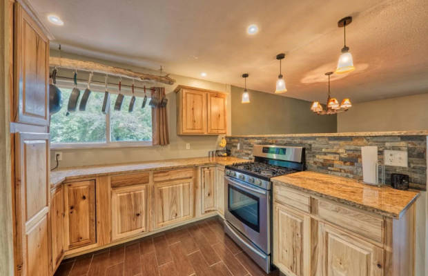 Board and Care in North Highlands California 95660 at easeplacement.com - Ease Placement
