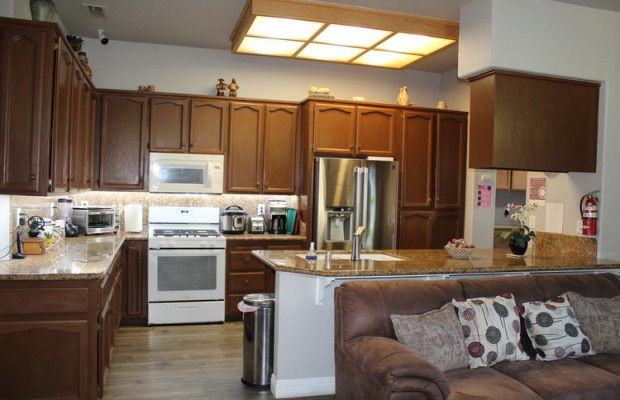 Board and Care in Fair Oaks California 95628 at easeplacement.com - Ease Placement