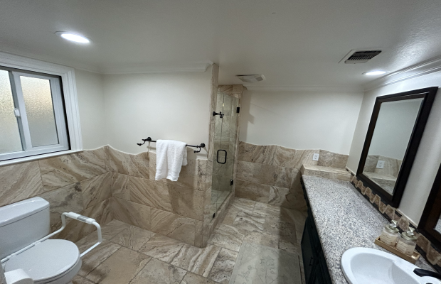 Board and Care in Granite Bay California 95746 at easeplacement.com - Ease Placement
