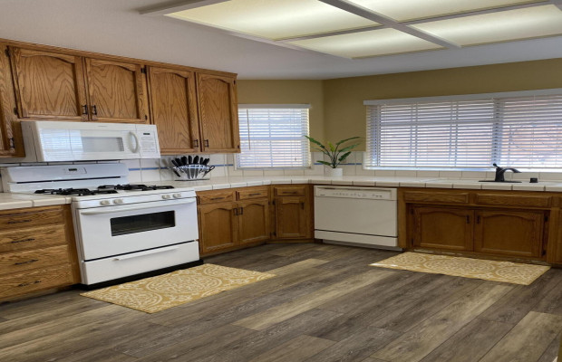 Board and Care in Visalia California 93292 at easeplacement.com - Ease Placement