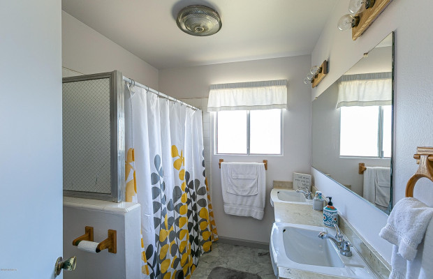 Board and Care in Santa Maria California 93454 at easeplacement.com - Ease Placement