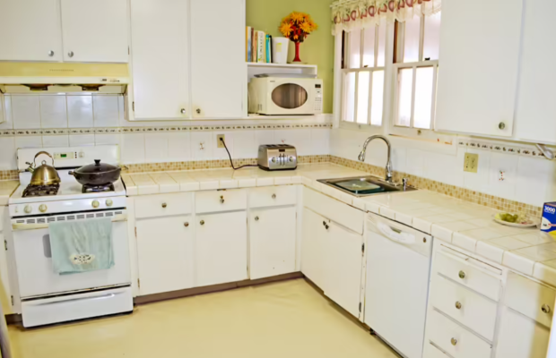 Assisted Living in San Mateo California 94403 at easeplacement.com - Ease Placement