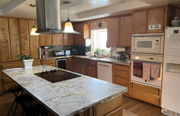 Board and Care in Modesto California 95350 at easeplacement.com - Ease Placement