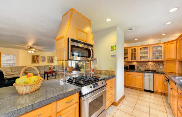 Board and Care in Sacramento California 95842 at easeplacement.com - Ease Placement