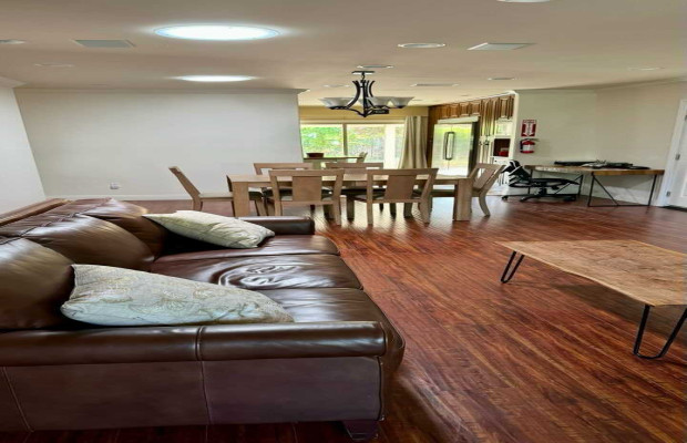Board and Care in Tarzana California 91356 at easeplacement.com - Ease Placement