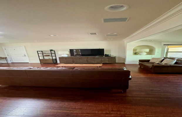 Board and Care in Tarzana California 91356 at easeplacement.com - Ease Placement
