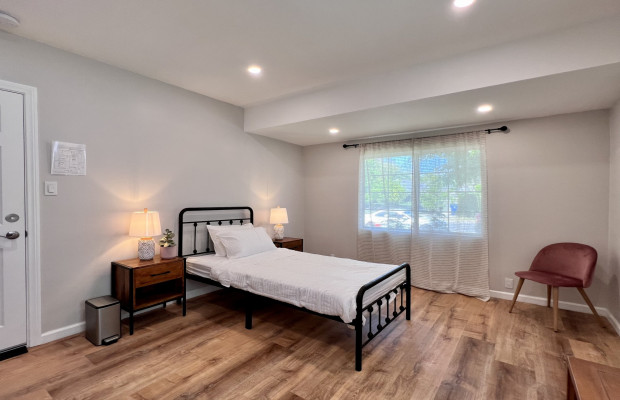 Board and Care in Tarzana California 91356 at easeplacement.com - Ease Placement