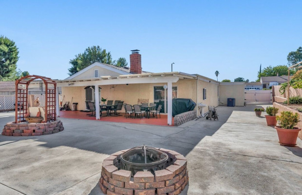 Board and Care in Santa Clarita California 91351 at easeplacement.com - Ease Placement