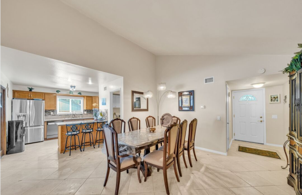 Board and Care in Santa Clarita California 91351 at easeplacement.com - Ease Placement