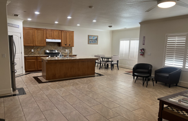 Board and Care in Fresno California 93722 at easeplacement.com - Ease Placement