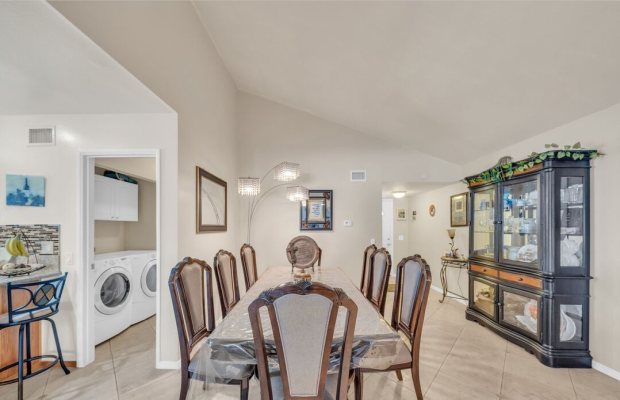 Board and Care in Santa Clarita California 91351 at easeplacement.com - Ease Placement