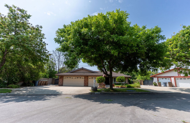 Board and Care in Claremont California 91711 at easeplacement.com - Ease Placement