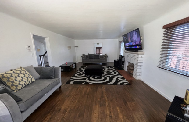 Board and Care in Compton California 90221 at easeplacement.com - Ease Placement