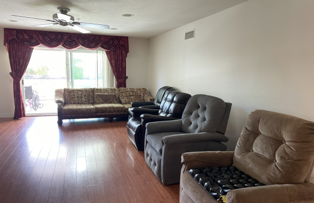 Board and Care in Oak Park California 91377 at easeplacement.com - Ease Placement