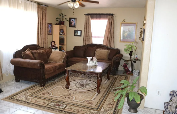 Board and Care in North Hollywood California 91605 at easeplacement.com - Ease Placement
