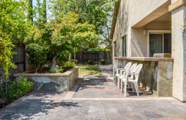Board and Care in Lincoln California 95648 at easeplacement.com - Ease Placement