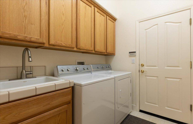 Board and Care in Roseville California 95678 at easeplacement.com - Ease Placement
