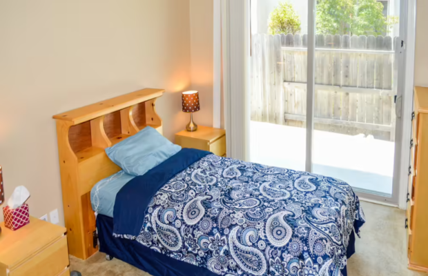 Board and Care in Lincoln California 95648 at easeplacement.com - Ease Placement