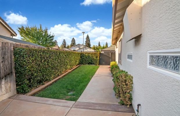 Board and Care in Sacramento California 95829 at easeplacement.com - Ease Placement
