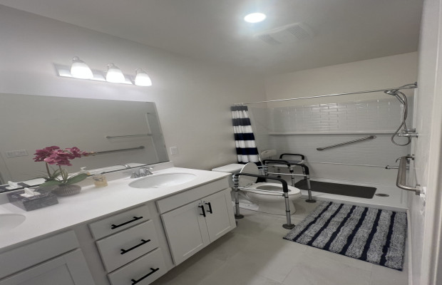 Board and Care in Clovis California 93619 at easeplacement.com - Ease Placement