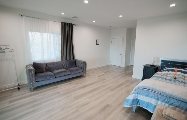 Board and Care in Sunland California 91040 at easeplacement.com - Ease Placement