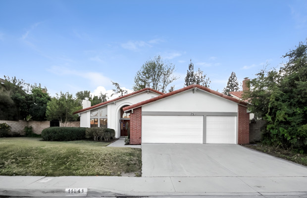 Board and Care in Porter Ranch California 91326 at easeplacement.com - Ease Placement