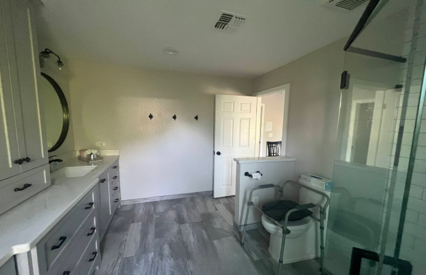 Board and Care in Elk Grove California 95624 at easeplacement.com - Ease Placement