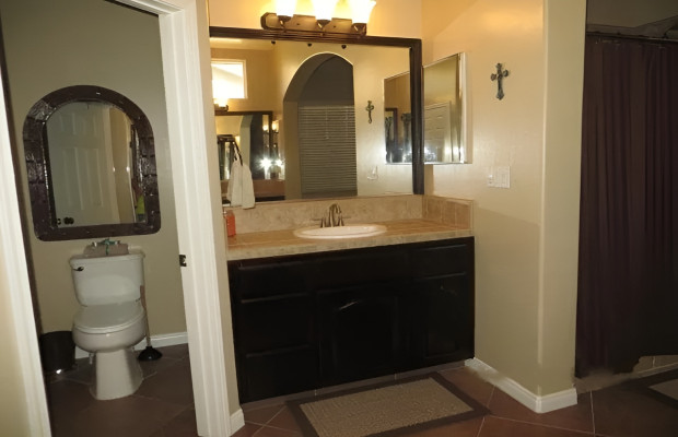 Board and Care in Bakersfield California 93314 at easeplacement.com - Ease Placement