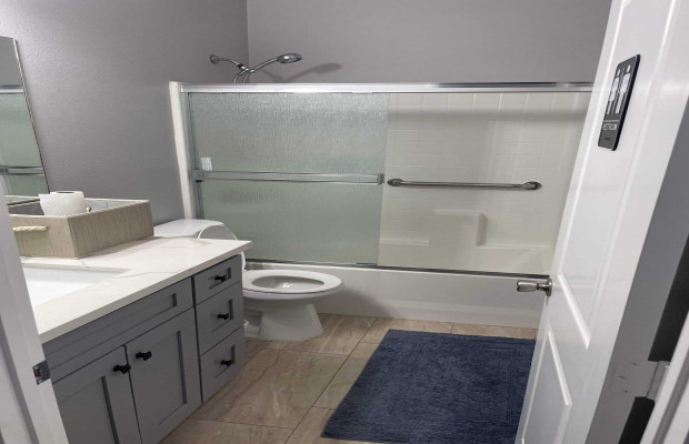 Board and Care in Fontana California 92335 at easeplacement.com - Ease Placement