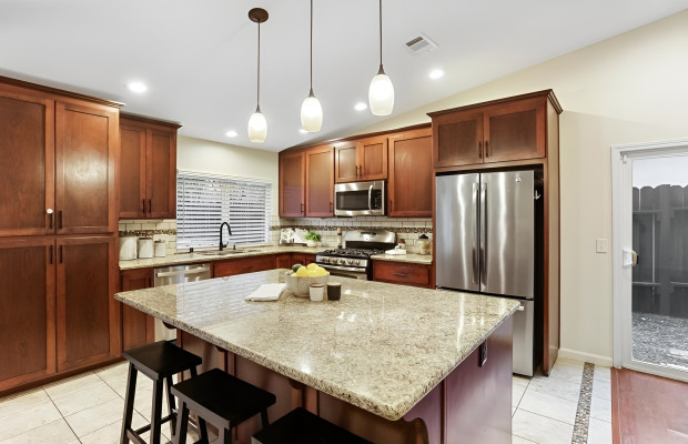 Board and Care in Woodland California 95695 at easeplacement.com - Ease Placement