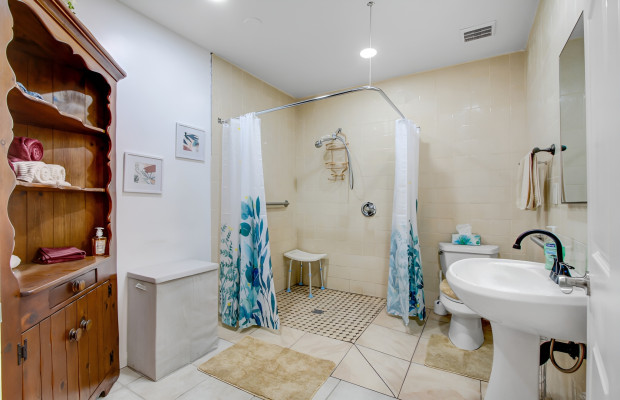 Board and Care in West Hills California 91307 at easeplacement.com - Ease Placement