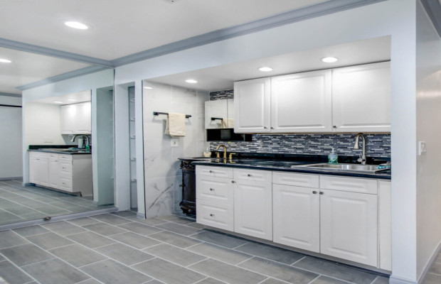 Board and Care in West Hills California 91307 at easeplacement.com - Ease Placement