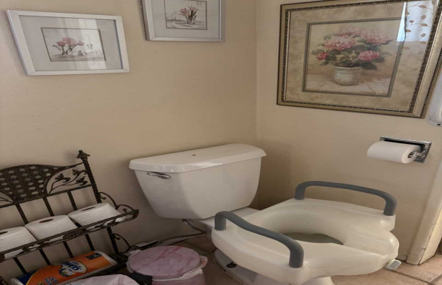 Board and Care in Loma Linda California 92354 at easeplacement.com - Ease Placement