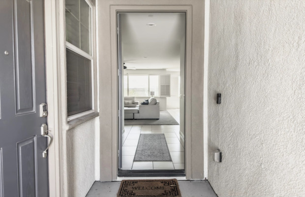 Board and Care in Jurupa Valley California 91752 at easeplacement.com - Ease Placement