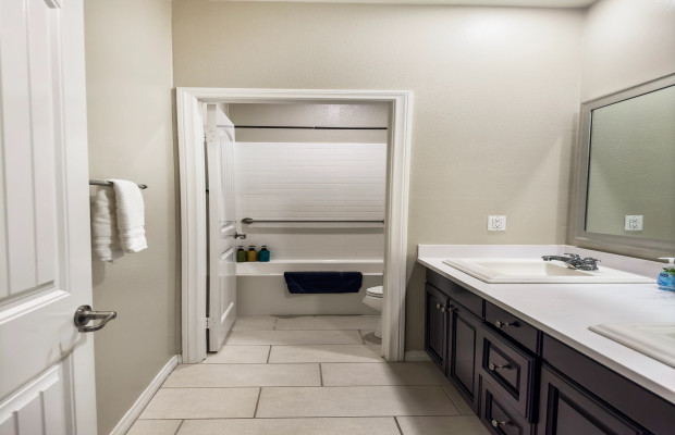 Board and Care in Jurupa Valley California 91752 at easeplacement.com - Ease Placement