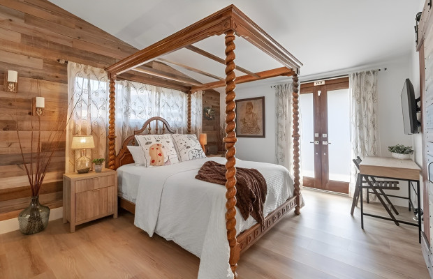 Board and Care in Costa Mesa California 92626 at easeplacement.com - Ease Placement