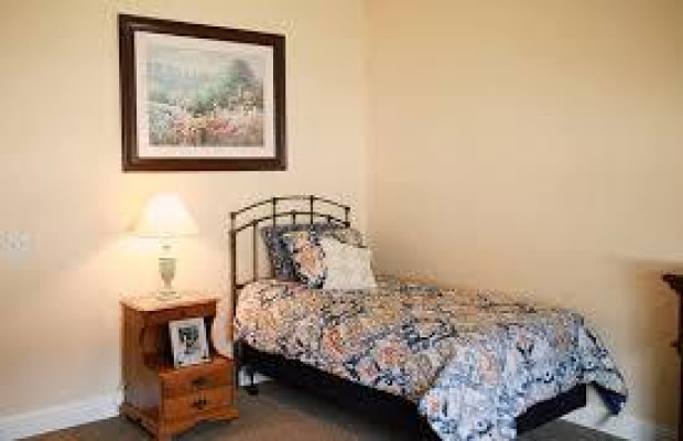 Assisted Living in Redding California 96002 at easeplacement.com - Ease Placement