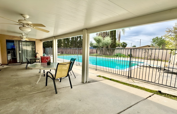 Board and Care in Anaheim California 92805 at easeplacement.com - Ease Placement