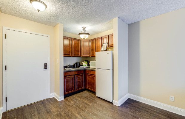 Assisted Living in Corona California 92879 at easeplacement.com - Ease Placement