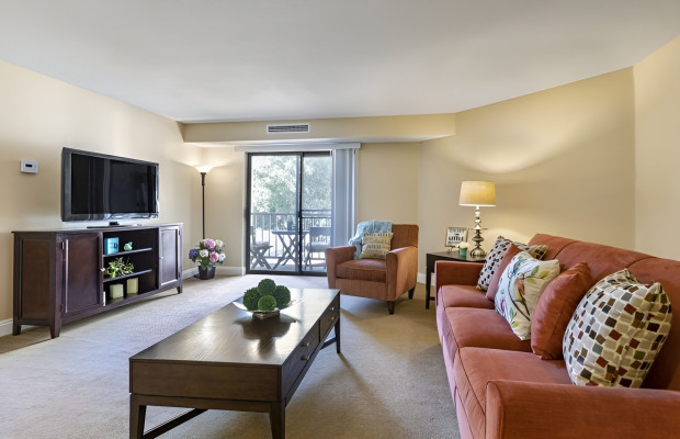 Assisted Living in Corona California 92879 at easeplacement.com - Ease Placement