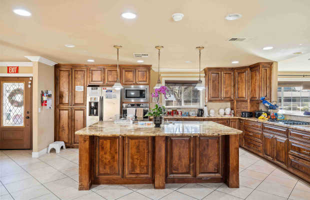 Board and Care in Granite Bay California 95746 at easeplacement.com - Ease Placement